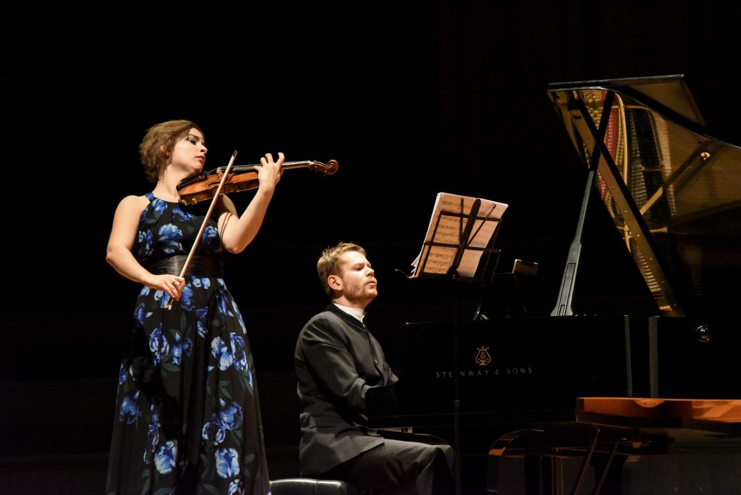 school-of-music-review-1068x713